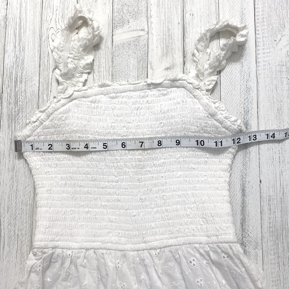 NEW-JESSICA SIMPSON WHITE ELITE JUMPER - Picture 7 of 10